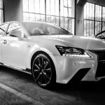 Regeneracja amortyzatorów Lexus – dlaczego warto postawić na to rozwiązanie zamiast wymiany na nowe części?
