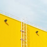 Strefy wiatrowe i śniegowe – jak wpływają na projektowanie budynków?